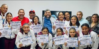 Atletas de kickingball carabobeño