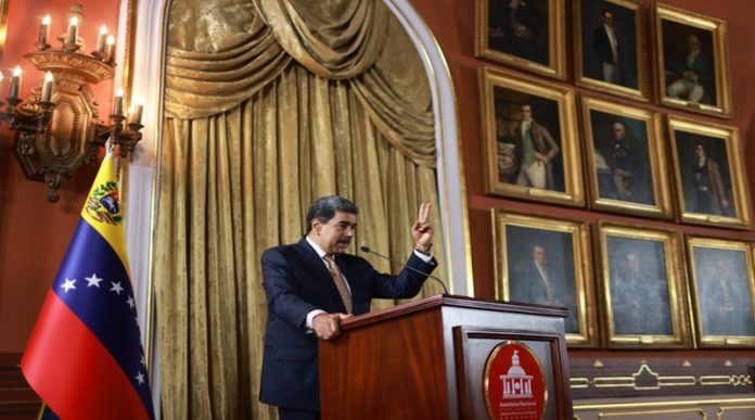 Maduro augura crecimiento económico Maduro augura crecimiento económico