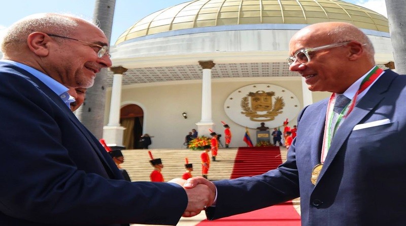 Irán y Venezuela fortalecen lazos de solidaridad Irán y Venezuela fortalecen lazos de solidaridad