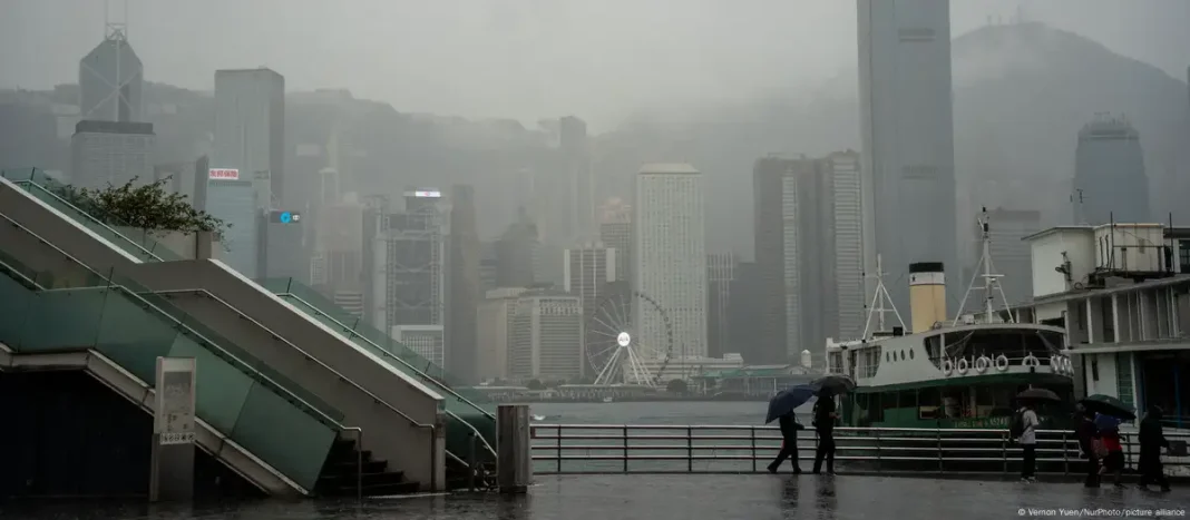 alerta máxima en Hong Kong