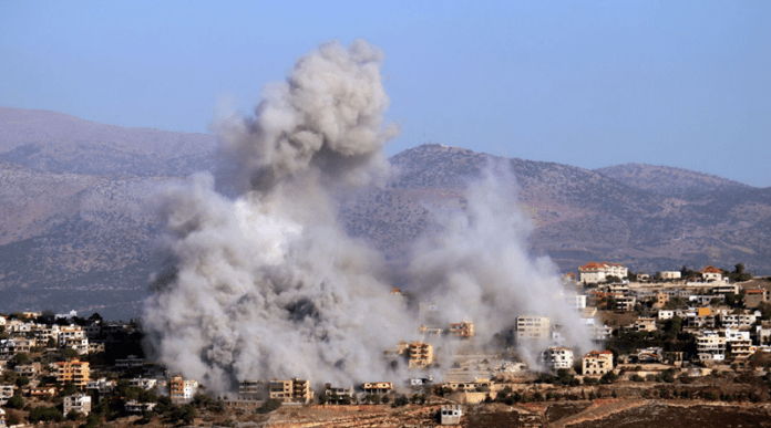 Israel lanza ataques aéreos Israel lanza ataques aéreos