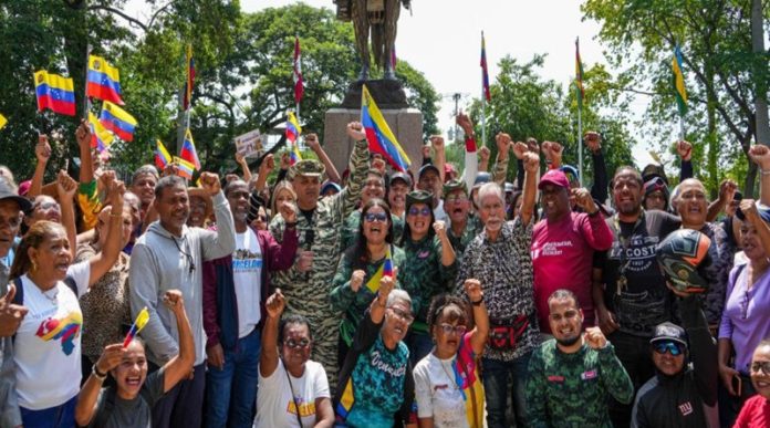 Maduro La patria te espera Maduro La patria te espera
