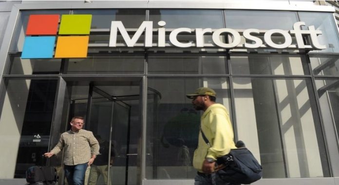 Microsoft despidió a empleados