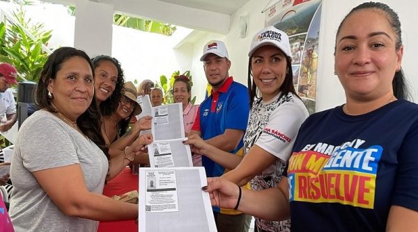 Emprendedores y comunidad de Choroní
