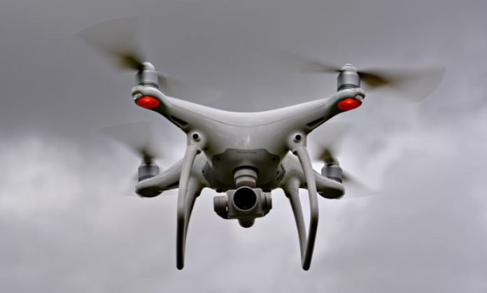 Suspenden las operaciones y comercialización de drones Suspenden las operaciones y comercialización de drones