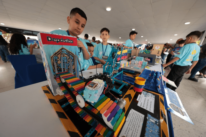 Olimpiadas de Robótica Creativa 2025