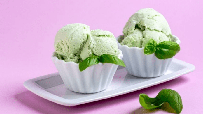helado de albahaca