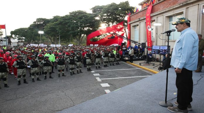 Maduro convoca al pueblo al proceso de alistamiento en la Milicia Bolivariana