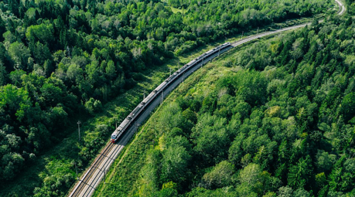 China Activan primer ferrocarril