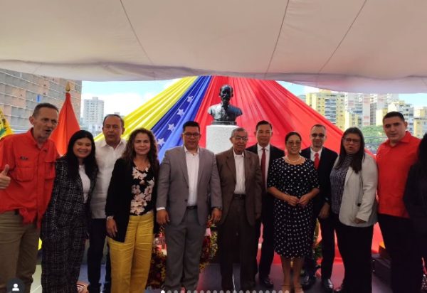 Ho Chi Minh - Homenaje - Caracas