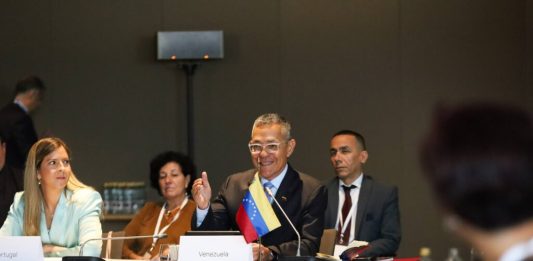 Ernesto Villegas - Ministros y Ministras de Cultura