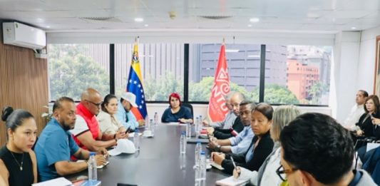 Mintur avanza en preparativos para Congreso Mundial de Aviturismo