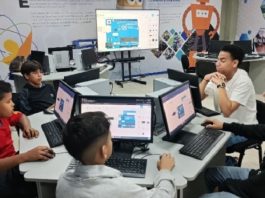 Jóvenes de Carabobo aprenden a programar en curso de Robótica Educativa Curso de Robótica Educativa
