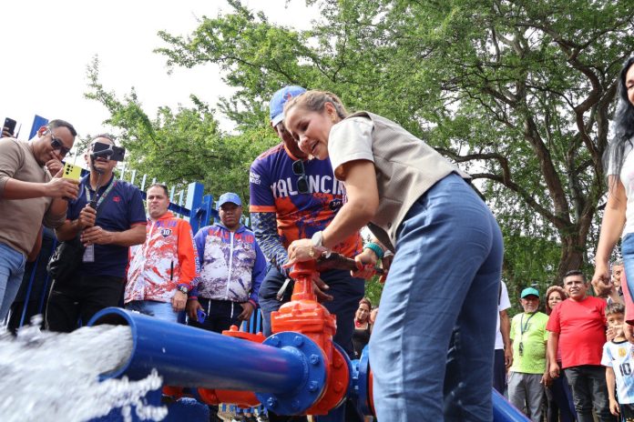 Reinaugurado pozo de agua de la comunidad Brisas de Funval