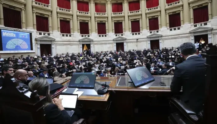 1759964512104 decretos de necesidad y urgencia