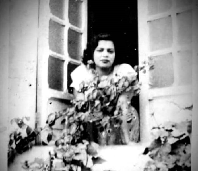 Carmen Pacheco-mamá-Crónicas del peatón-Adulfa Pacheco