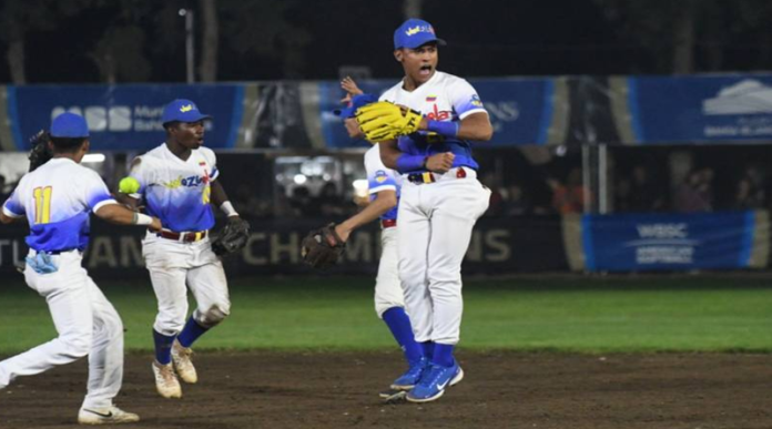 Selección sub-18 de sóftbol