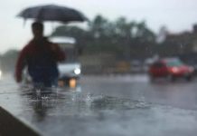 Onda tropical 37 provoca lluvias y truenos al oriente de Venezuela