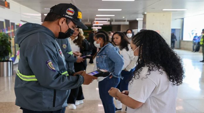 Con la Gran Misión Vuelta a la Patria retornan 313 venezolanos desde EE. UU.