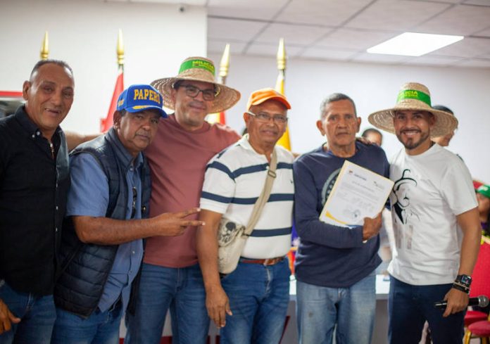 Consejo Campesino 2 31 consejos campesinos