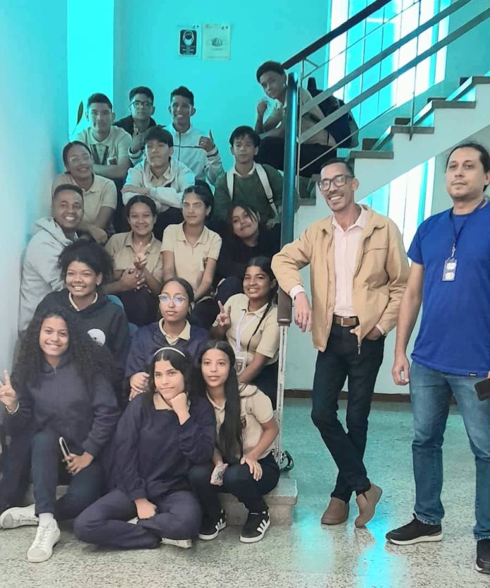 Alumnos del liceo Pedro Gual