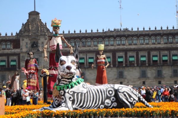 desfile del Día de Muertos 