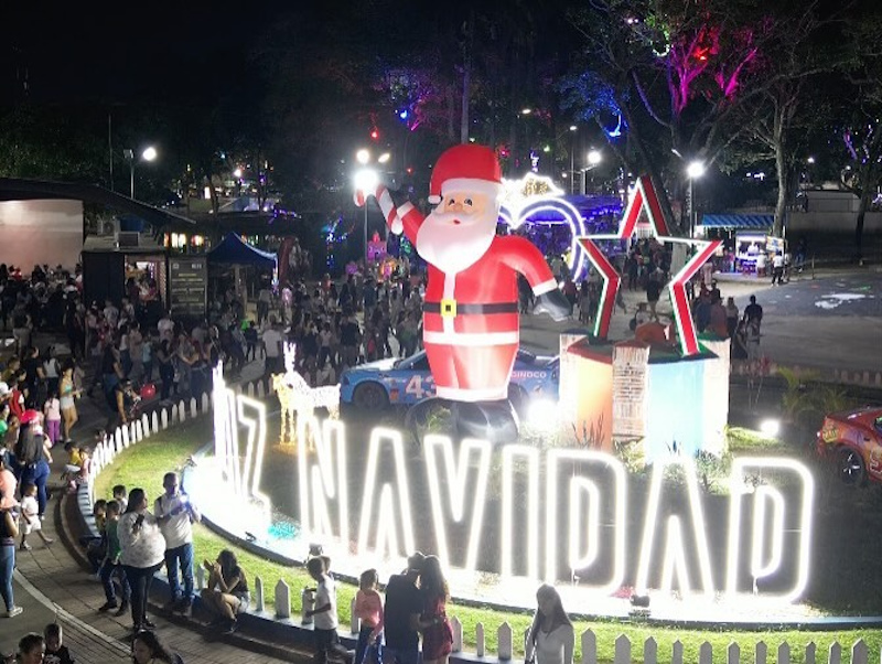 a Encendido de navidad