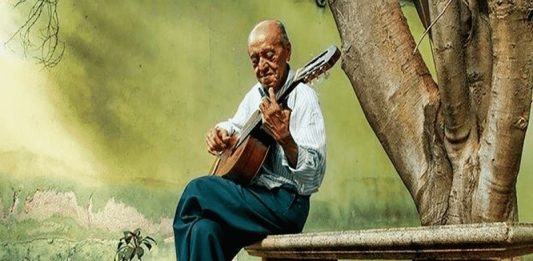 Alirio Díaz