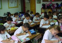 la escuela-el preescolar-la maestra