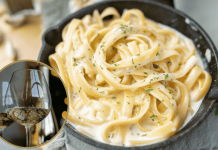 Pasta cremosa con vino