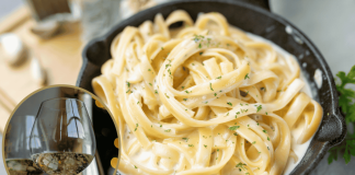Pasta cremosa con vino