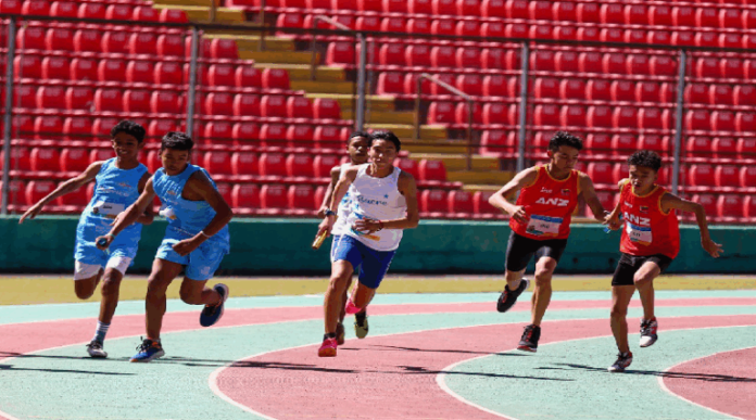 Lara campeón atletismo juegos Comunales