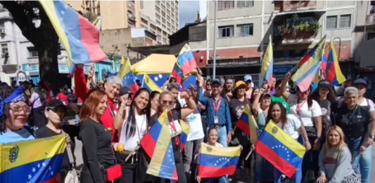Pueblo venezolano marcha contra piratería de EE.UU.