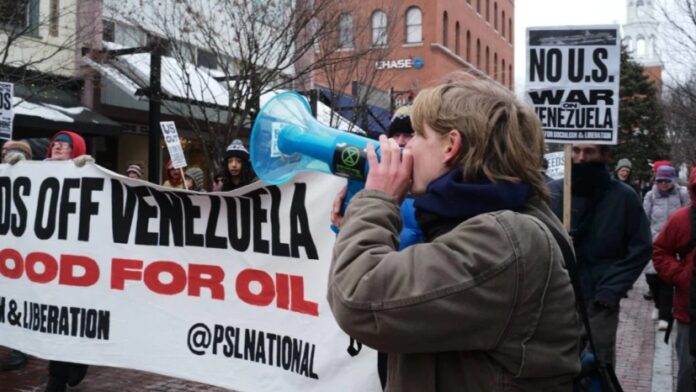 Protestas-EEUU-Amenaza-Belica-Trump-Venezuela-Mar-Caribe-e1765132895363-696x392