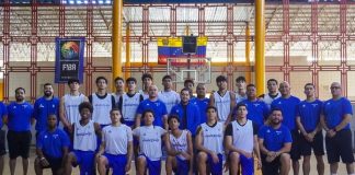 Vinotinto de baloncesto U17