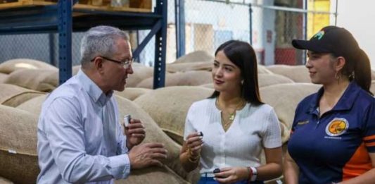 Gobierno Bolivariano exportó 200 toneladas de Cacao a Rusia