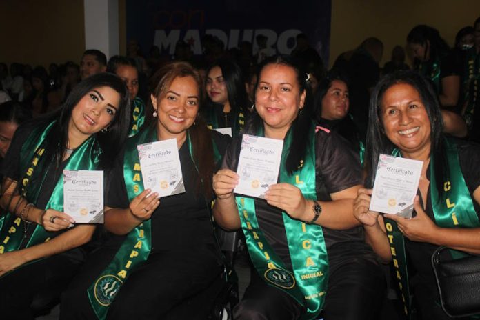 talleres de arte y oficio