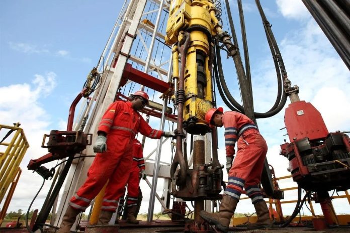 Venezuela se mantiene Venezuela se mantiene