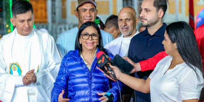 La esencia del Gobierno de EEUU es robarse las riquezas de Venezuela La esencia del Gobierno de EEUU es robarse las riquezas de Venezuela