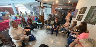 Conversatorio sobre Alexis Mujica