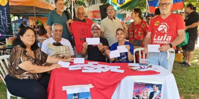 Distintas organizaciones de Brasil redactaron cartas en apoyo al presidente Maduro