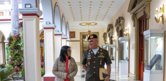 Gobierno garantiza paz, seguridad y continuidad constitucional