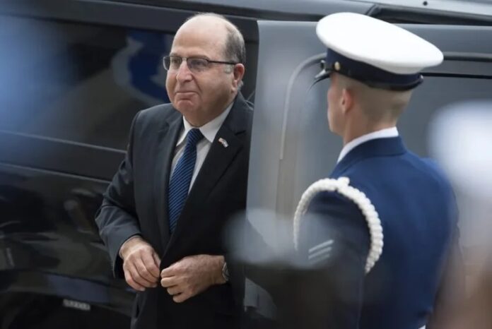 ISRAEL Israel, Moshe Yaalon contra Netanyahu