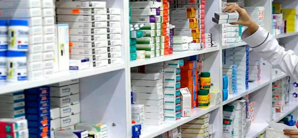 Venezuela cuenta con suministro de medicinas por los próximos tres meses
