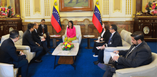 Venezuela e Indonesia