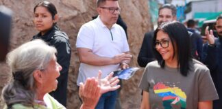 Delcy Rodríguez visita Base de Misiones
