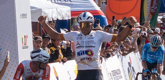 Alex Méndez conquista