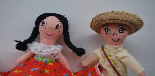 Preparan celebración del Día Nacional de las Muñecas y Muñecos de Trapo