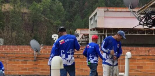 Autoridades en caracas supervisan rehabilitación de viviendas en Ciudad Tiuna