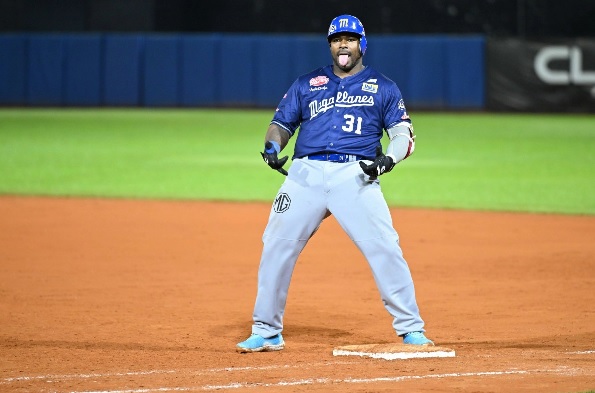 magallanes Yasiel Puig